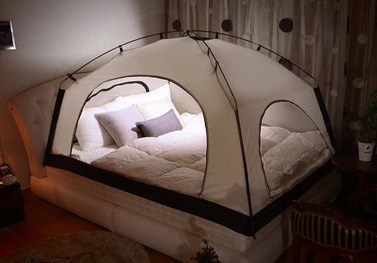 특히 어린 아이들 있는 집에서 점점 많이 쓰이는 방한용품.jpg | 인스티즈