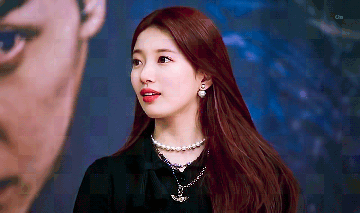 Q. 수지씨 같은 얼굴로 살면 기분이 어때요? | 인스티즈