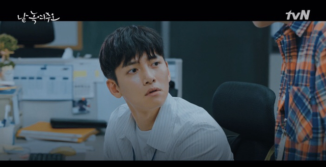 배경이 99년이라고 해서 준비해갔는데 이홍기 '몰카인가?' 싶었을 드라마.jpg | 인스티즈