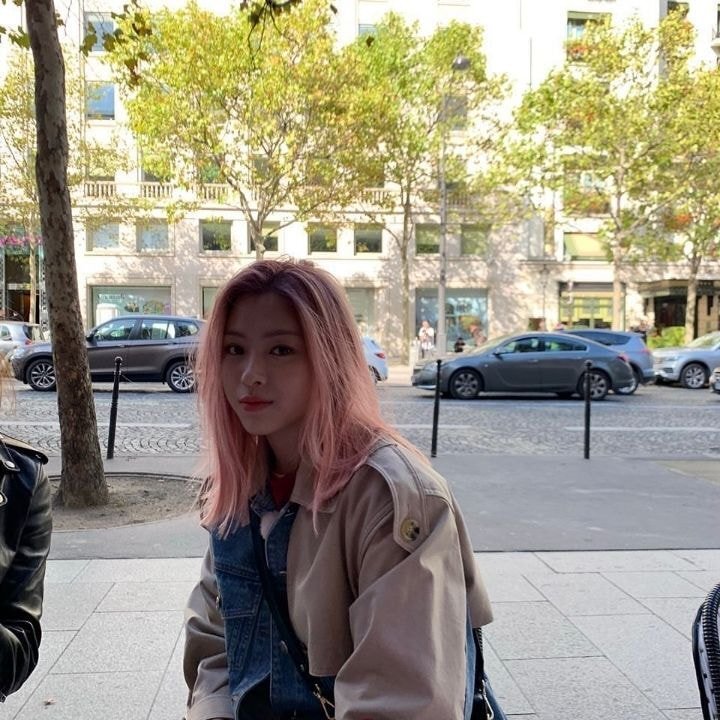 웹툰 속 쿨한 캐릭터가 떠오르는 ITZY 있지 류진 | 인스티즈