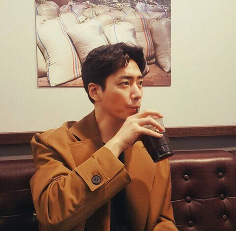 배우 이준혁.jpgif | 인스티즈