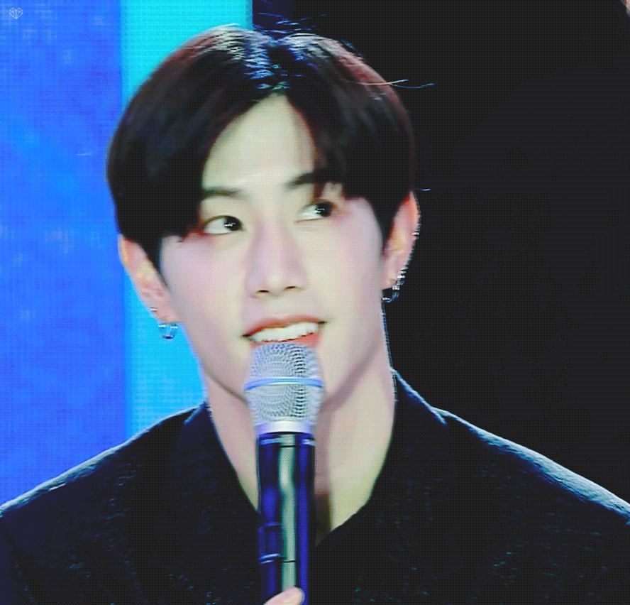 맏형이 비주얼멤버인 남돌 모음.gif | 인스티즈