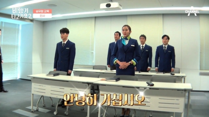 본인과 찰떡으로 어울리는 프로그램에 잘 들어간 것 같은 유이.jpg | 인스티즈