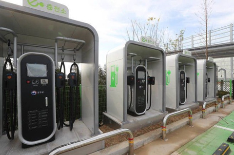 한국에서 제일 특이한 고속도로 휴게소 | 인스티즈