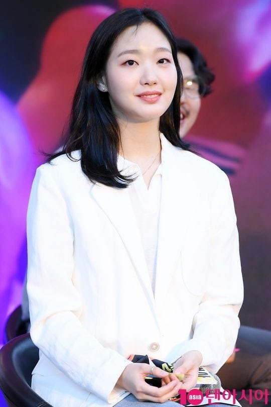 20대 여배우 본인의 얼굴 취향은? | 인스티즈