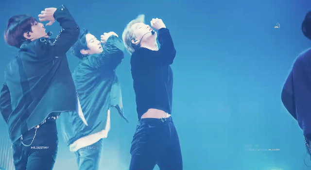 줌1이 레전드라고 생각하는 러브샷 엑소 카이 | 인스티즈