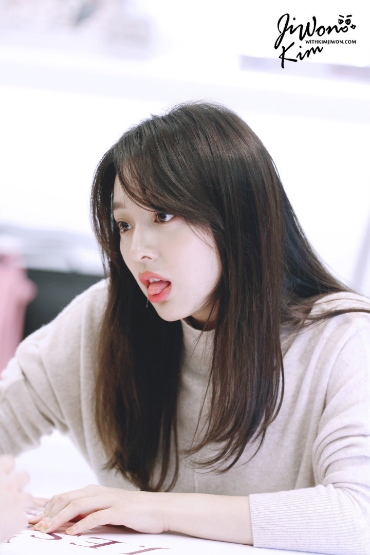 20대 여배우 본인의 얼굴 취향은? | 인스티즈