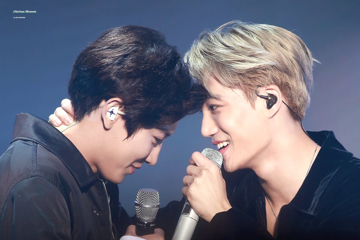 줌1이 레전드라고 생각하는 러브샷 엑소 카이 | 인스티즈