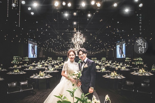 박성광-이솔이 부부 웨딩사진 +본식 사진.jpg | 인스티즈