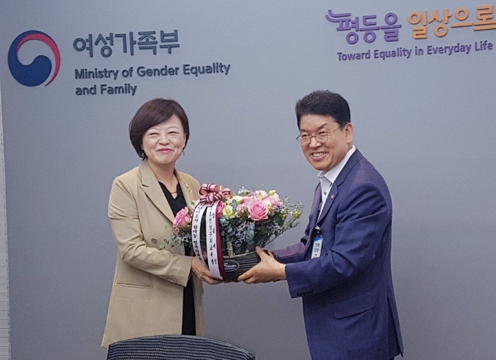 진선미 이미지