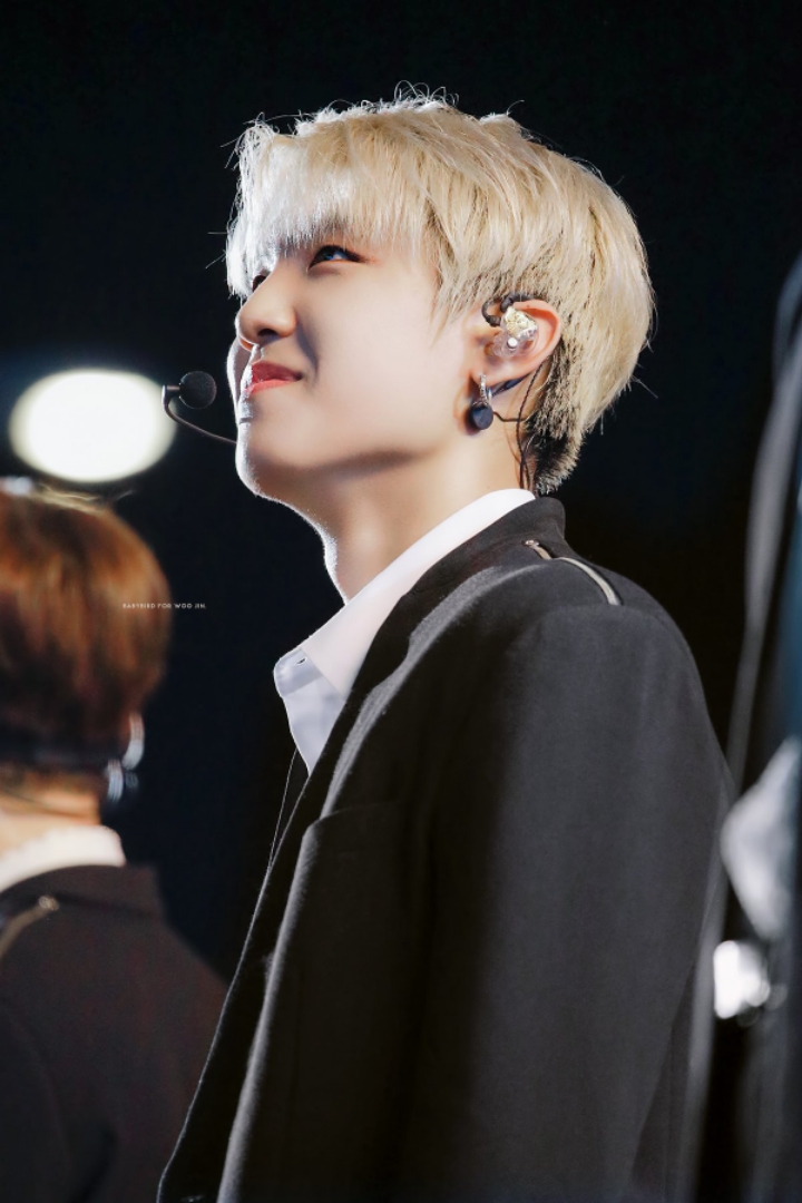 우진 이미지