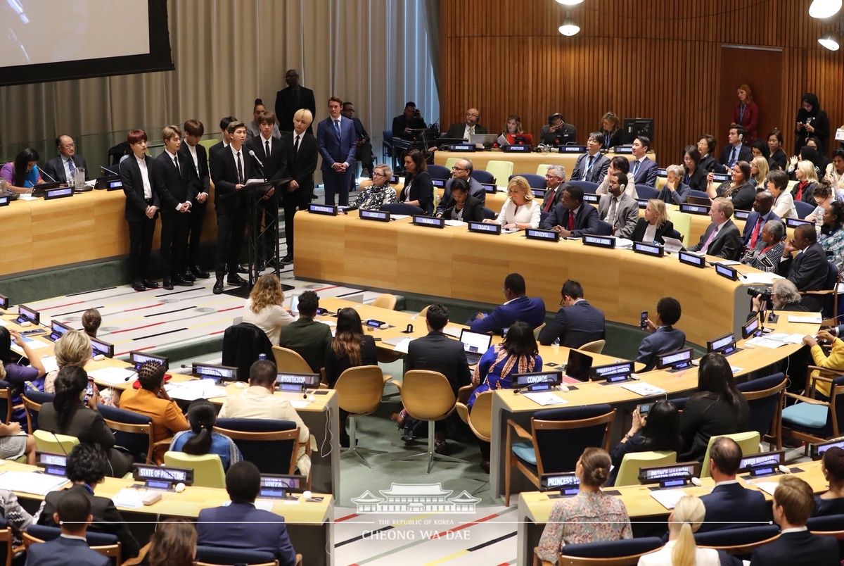 청와대 홈마의 방탄&amp;정숙여사님 사진 | 인스티즈