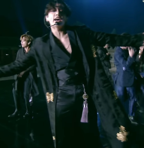 경복궁 무대후 해외 방탄팬들이 관심 가지고있는 한국 전통 장신구 jpg | 인스티즈