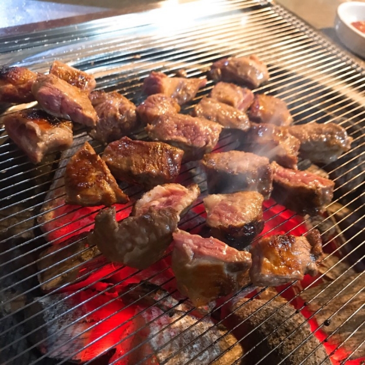 뚝방삼지창 이미지