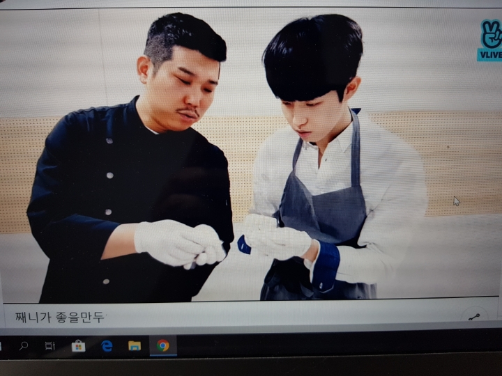 만두빚는남자 이미지
