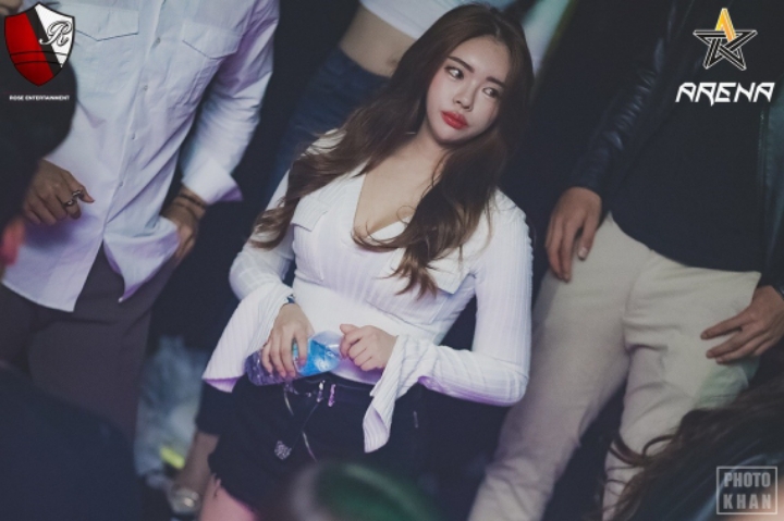 버닝썬 이미지
