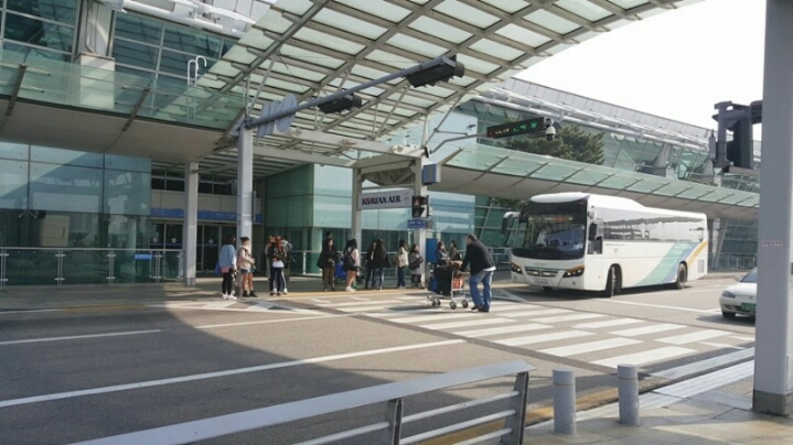 길 가다 YG 연예인 마주치면 피해야 하는 이유 | 인스티즈