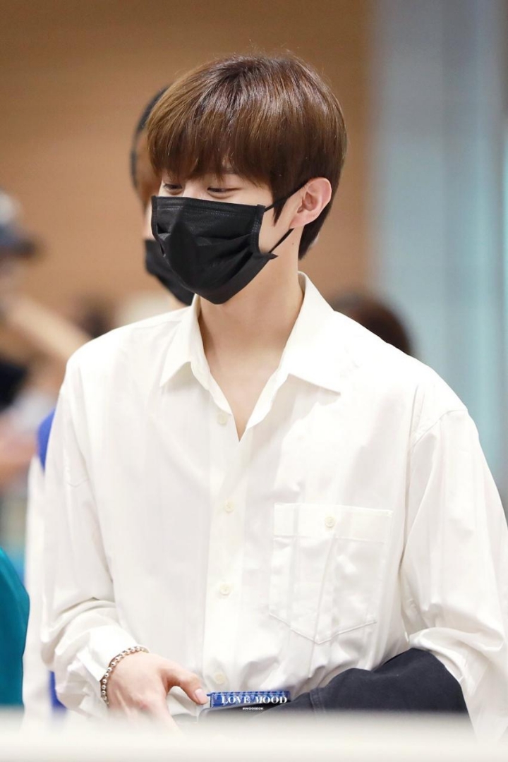 우석 이미지