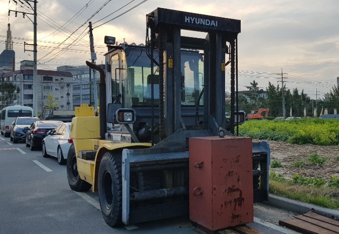 현대지게차 이미지