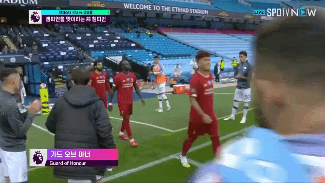 리버풀이 받은 가드오브아너 | 인스티즈