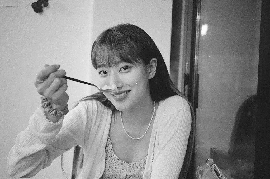 에이프릴 나은이 여친짤 모음.jpg | 인스티즈