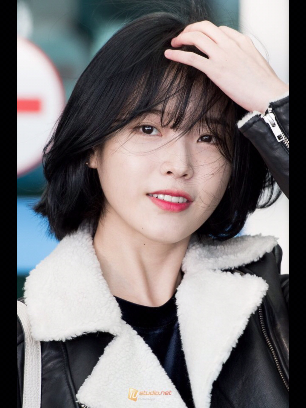 아이유 닮은 이지금 | 인스티즈