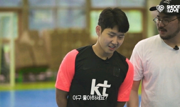 한국 와서 실수하고 가는 이강인.jpgif | 인스티즈