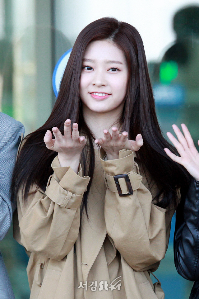 이강인♥조유리 vs 이강인♥김민주 | 인스티즈