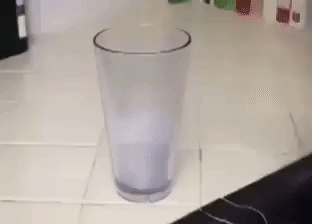 더울때는 시원한 사이다.gif | 인스티즈