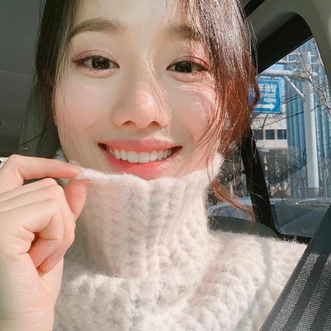 에이프릴 나은이 여친짤 모음.jpg | 인스티즈