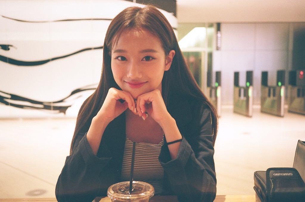 에이프릴 나은이 여친짤 모음.jpg | 인스티즈