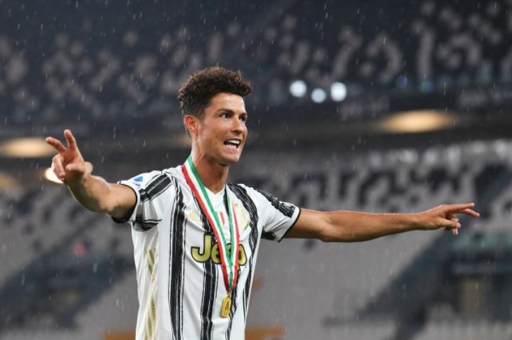 오늘자 호날두 헤어스타일.jpg | 인스티즈