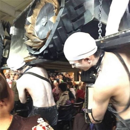 의정부고도 한수접게 만드는 졸업사진 끝판왕 | 인스티즈