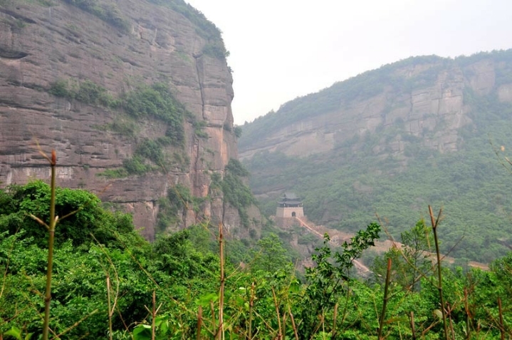 등애를 따라 촉나라를 정벌하러 가던 병사들이 지나가야 했던 길 | 인스티즈