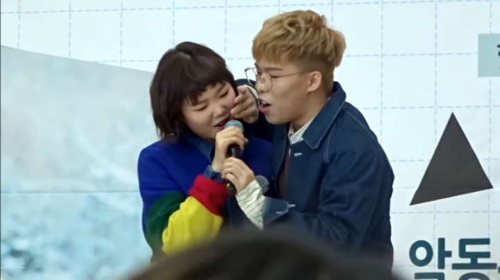 대놓고 사이 안 좋아보이는 그룹 | 인스티즈