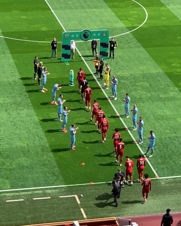 리버풀이 받은 가드오브아너 | 인스티즈