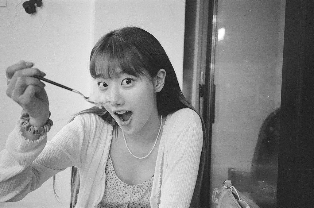 에이프릴 나은이 여친짤 모음.jpg | 인스티즈