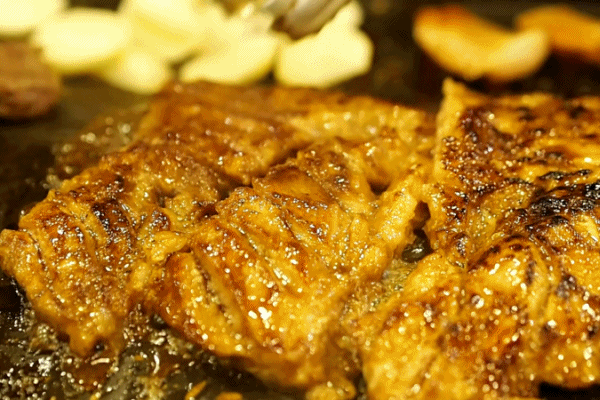 돼지갈비, 삼겹살 구이 평생공짜(가족 지인까지 포함) vs 한우 소갈비 구이 평생 공짜(오직 혼자만) | 인스티즈