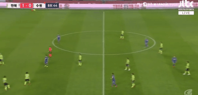 수원 삼성 포스터 근황 ㄷㄷㄷㄷㄷ.gif | 인스티즈