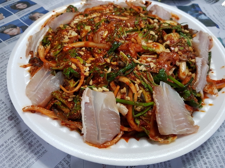 선어무침회 이미지