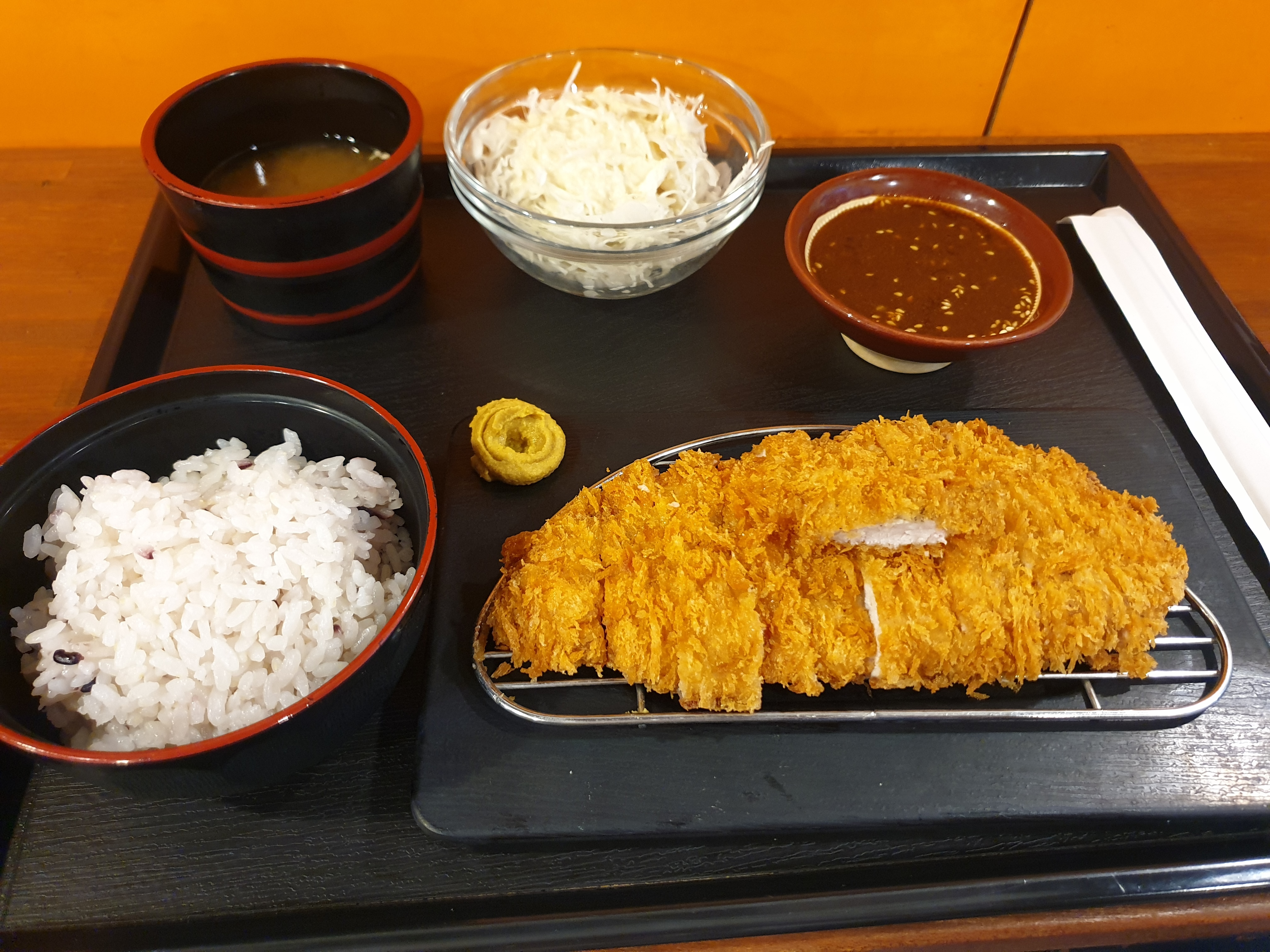 이든돈카츠 이미지