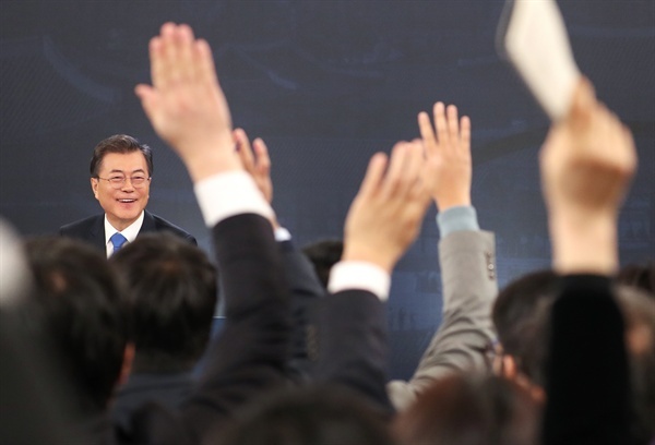 이랬던 기자회견 .jpg | 인스티즈