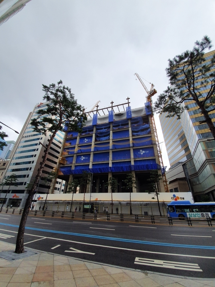 명동 애플스토어 2호점 공사현장 | 인스티즈