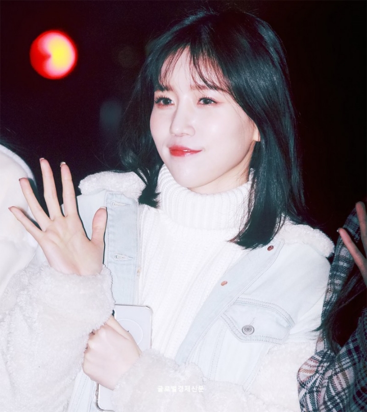 뮤직뱅크에 등장한 출근길의 달인과 그의 수제자 | 인스티즈