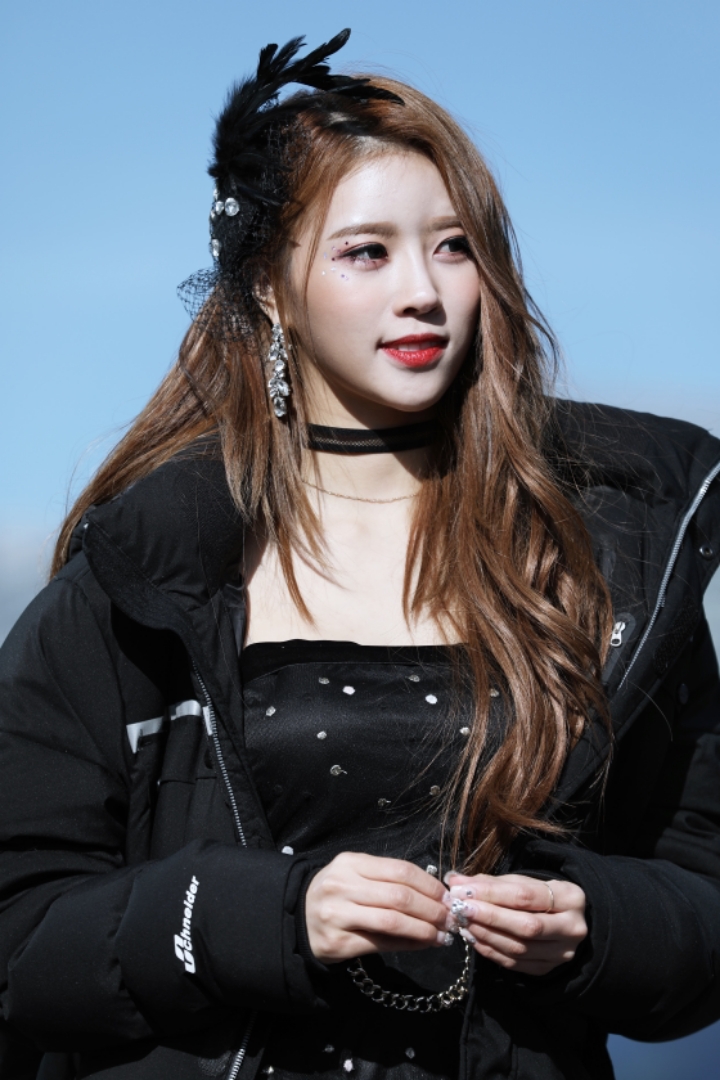 출퇴근하는데 시끄러움이 전해지는 러블리즈 미니팬미팅 | 인스티즈