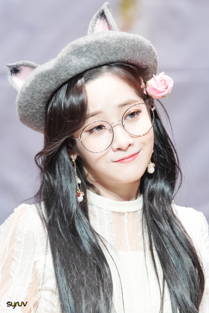누군가의 취향일수도 있는 안경쓴 러블리즈 지애 | 인스티즈