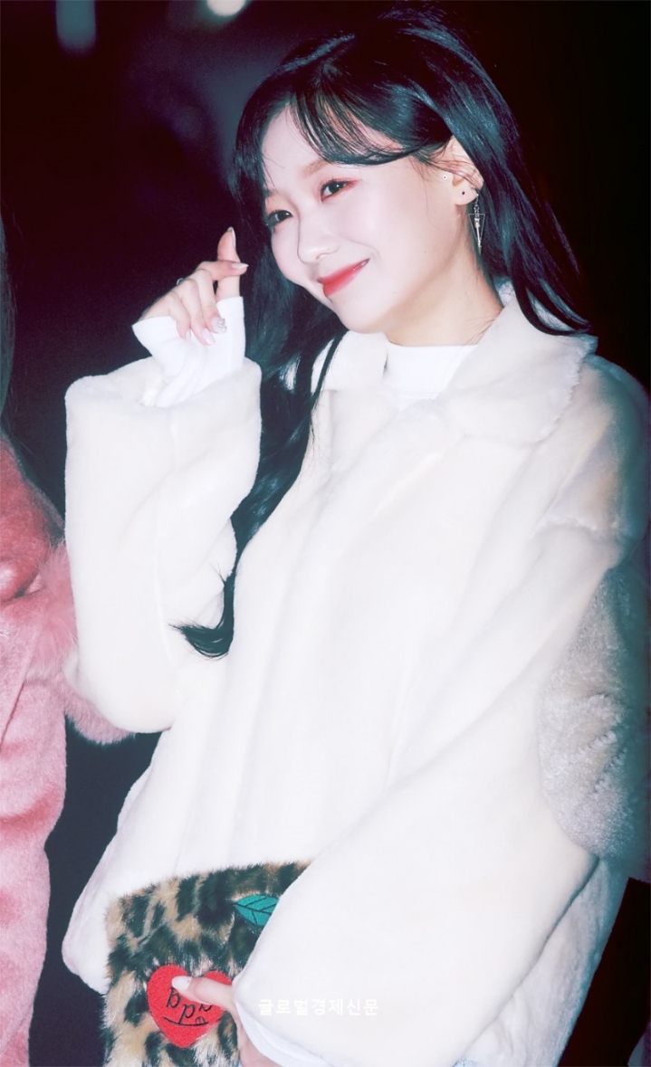 뮤직뱅크에 등장한 출근길의 달인과 그의 수제자 | 인스티즈