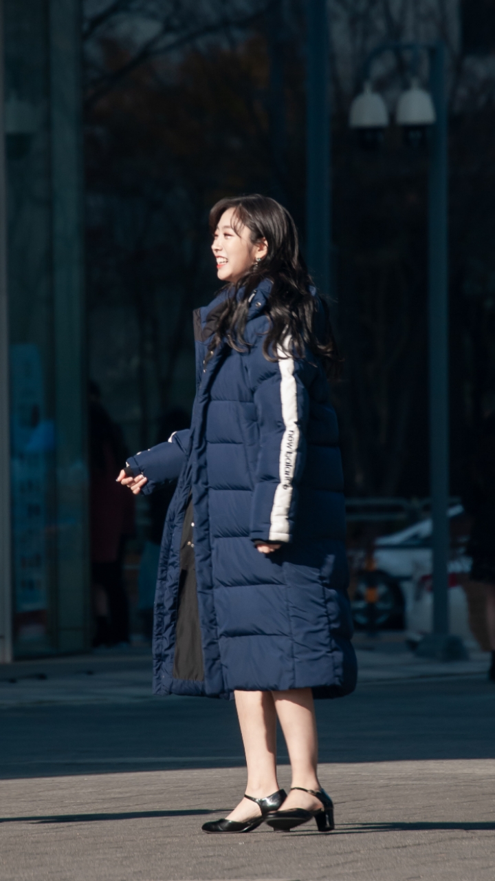 출퇴근하는데 시끄러움이 전해지는 러블리즈 미니팬미팅 | 인스티즈