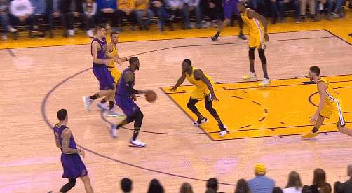 르브론 부상장면.gif | 인스티즈