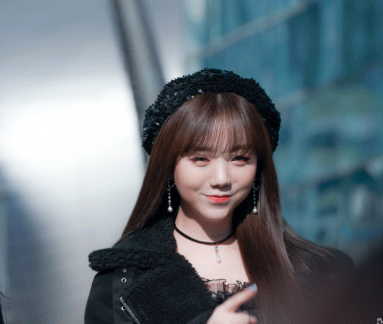 출퇴근하는데 시끄러움이 전해지는 러블리즈 미니팬미팅 | 인스티즈